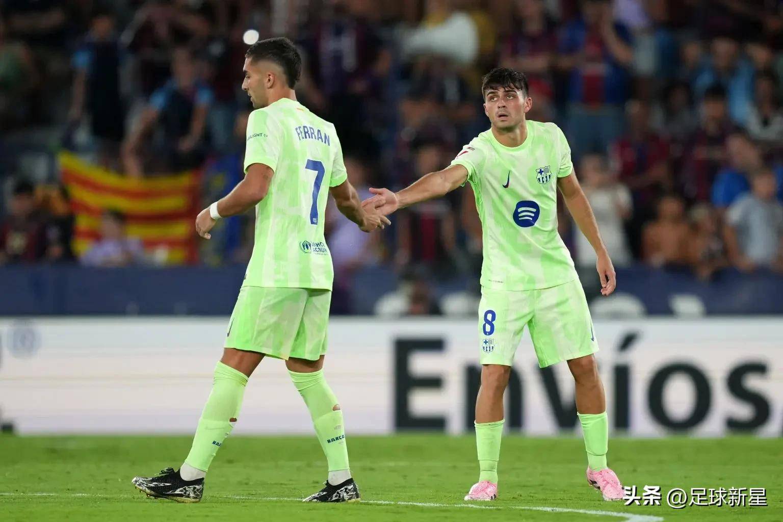 巴萨横扫塞内加尔,佩德里状态火热 巴萨横扫塞内加尔,佩德里状态火热