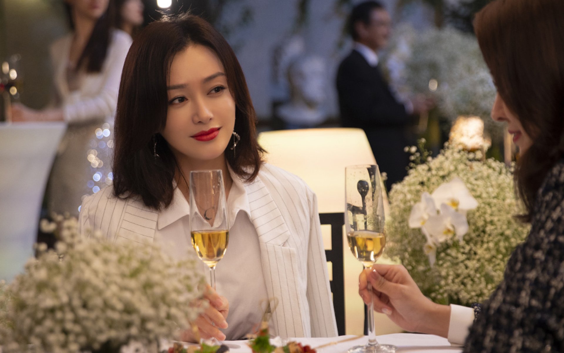 南美风暴席卷两大洲，智利足球的战术压制与伊萨克的欧冠封神之夜